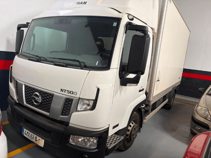 Nissan NT500 comprado